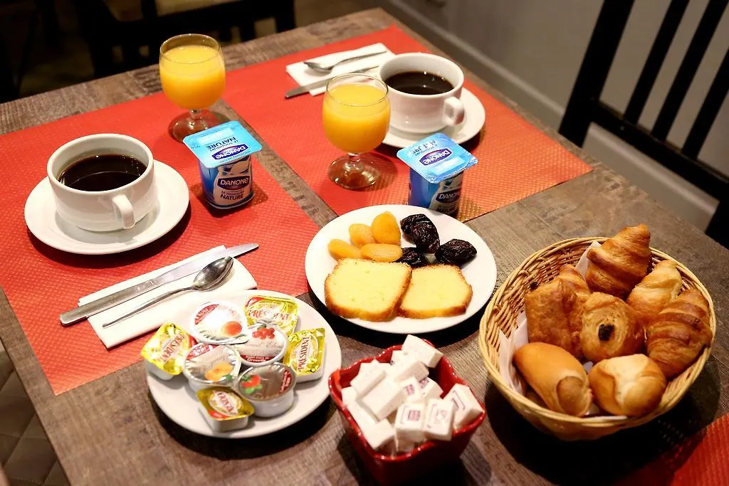 Hotel Paris Villette