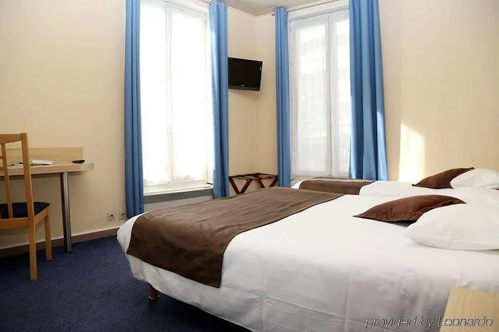 Hotel Paris Villette